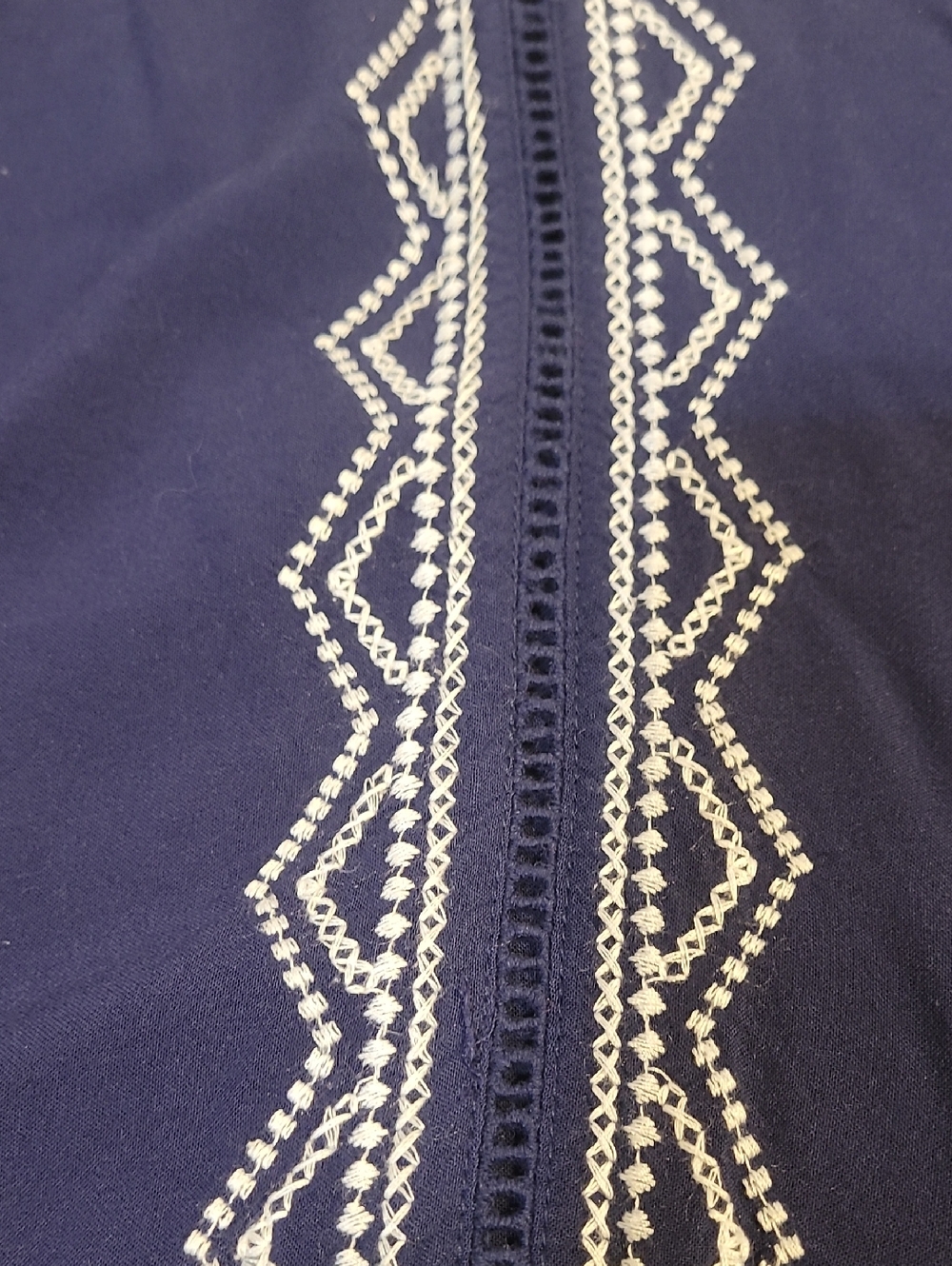 Time And Tru Womens Blouse Top Embroidered - Picture 5 of 14